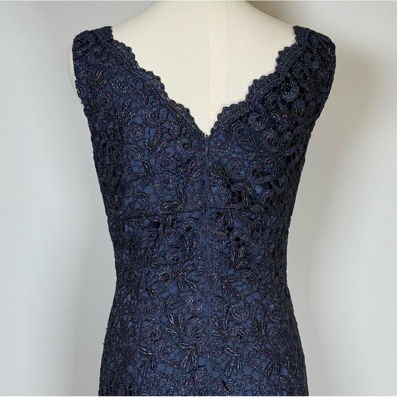 Adrianna Papell Navy Shimmer Embroidered Lace Short Formal Dress Size 4 - Picture 5 of 13